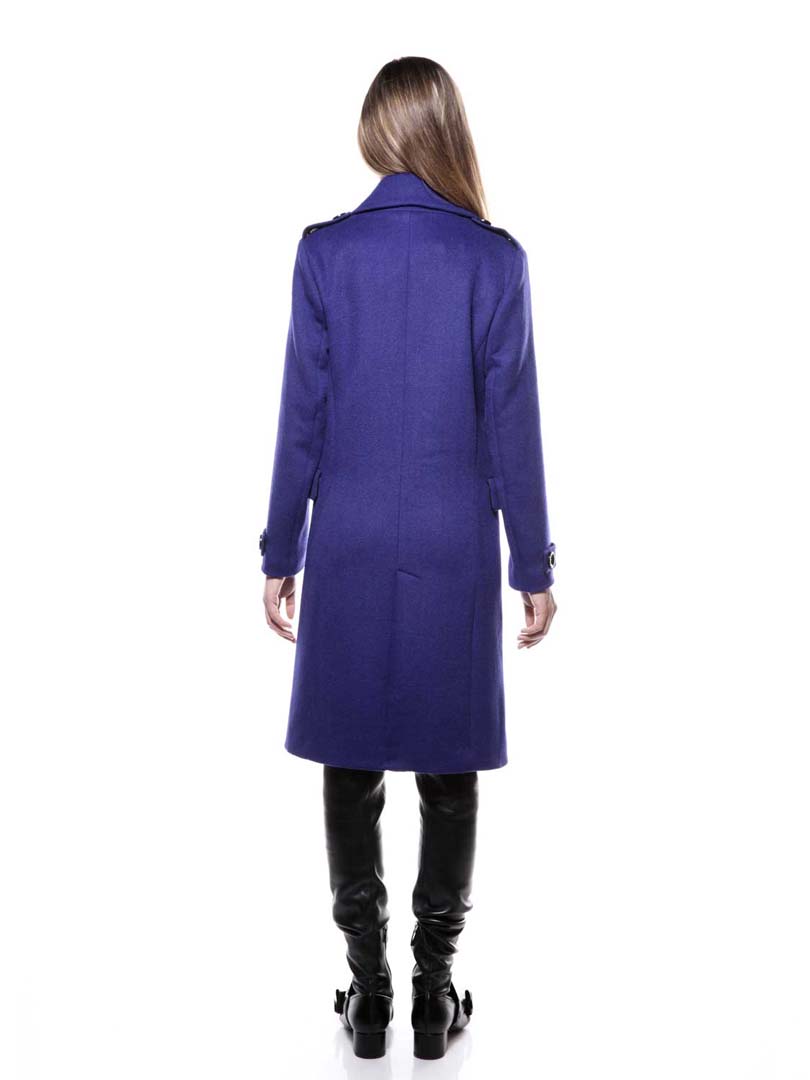 Weili Zheng, Coat